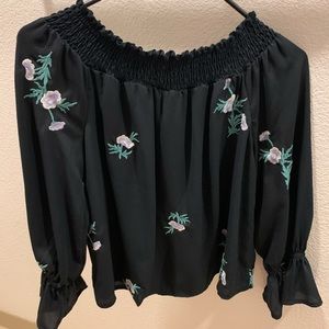 One Hart off shoulder crop blouse XS flowers black